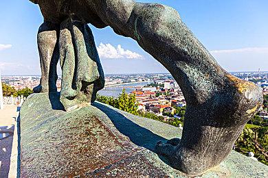 《死亡空间：重制版》定于明年1月27日发行